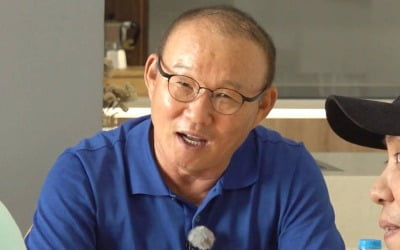 Director Park Hang-seo unveils his Vietnamese home for the first time