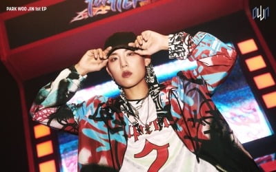 AB6IX Park Woojin releases first solo album 'oWn' today (27th)