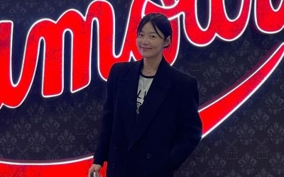 Jihye Han, a small bag instead of a diaper bag when going out