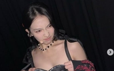 Kang Ji-young, a moment full of Jangku beauty