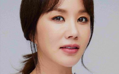 Uhm Jung-hwa, 'Doctor Cha Jeong-sook' starring lineup