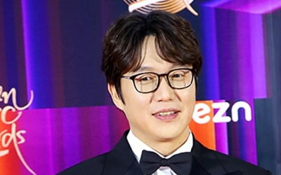 Seong Si-kyung and Younha, 'ARTIST TOP TEN' HOT GENRE BRAND