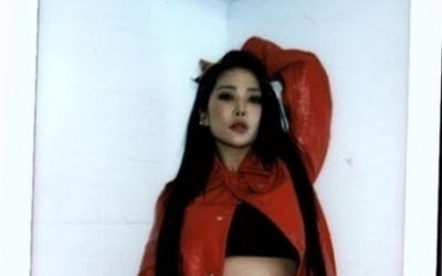 Honey J, 'D-line' revealed without hesitation in extraordinary pregnancy photo shoot