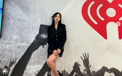 TWICE Mina, dodo beauty revealed in all black look
