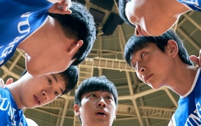 Jeong Jin-woon and Jeong Geon-ju, a fantastic team play with fighting spirit on the court