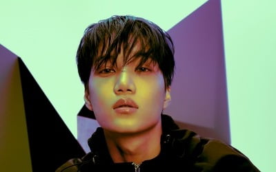 EXO's Kai presents comeback stage for 'Rover' on music broadcast