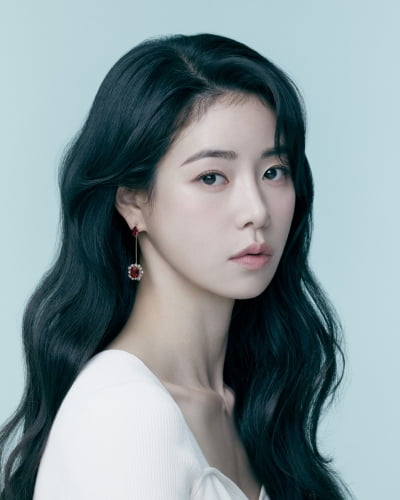 'The Glory' Lim Ji-yeon "Even at home, my mom calls me 'Yeonjin-ah'"