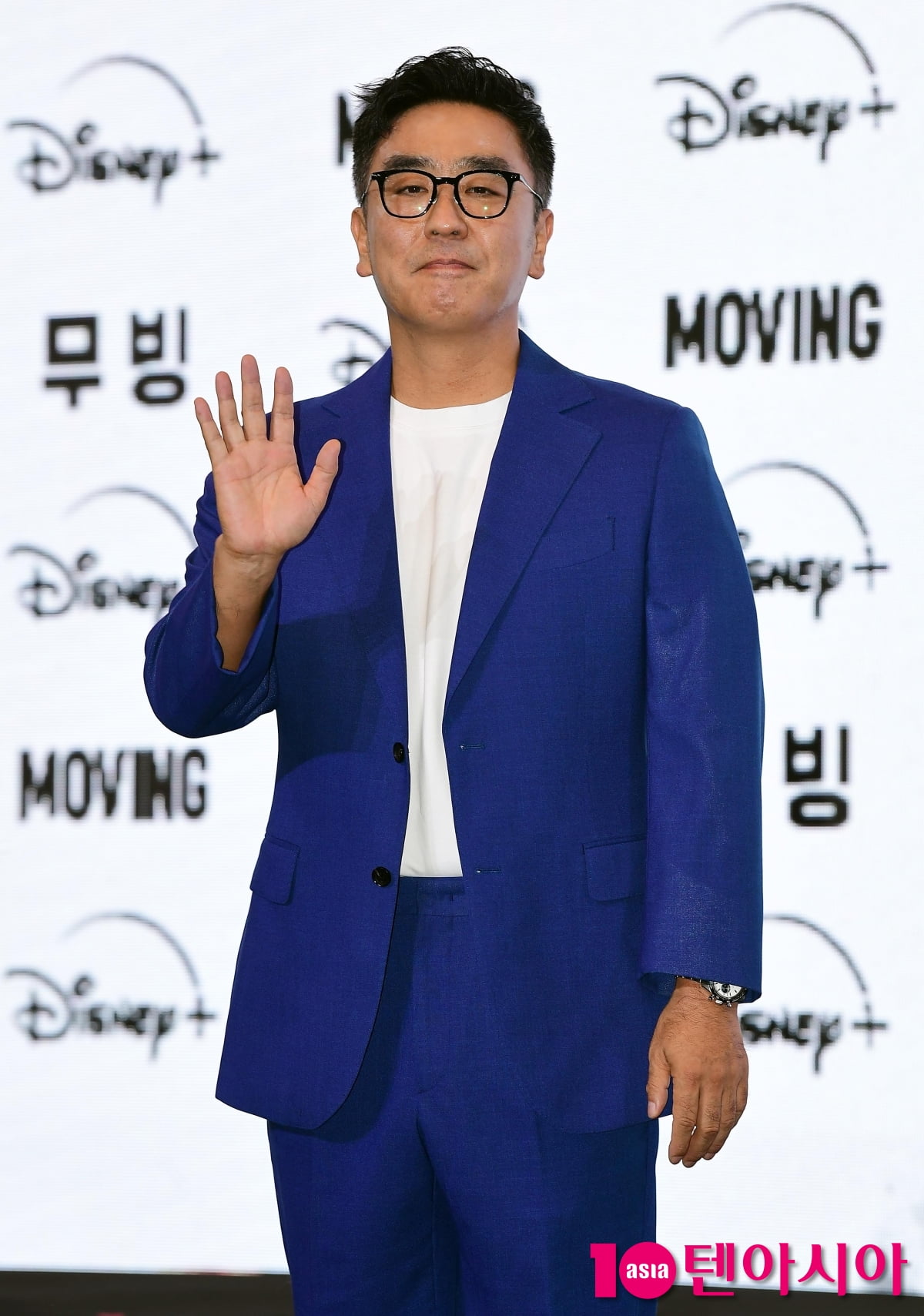 "심장 터질 거 같다"…'무빙' 류승룡, 괴물 장주원 멀끔하게 남우주연상 영예 [2023 ACA & C.OTT]