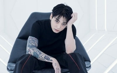 BTS Jungkook's '3D' went straight to No. 1 on the Japanese Oricon chart