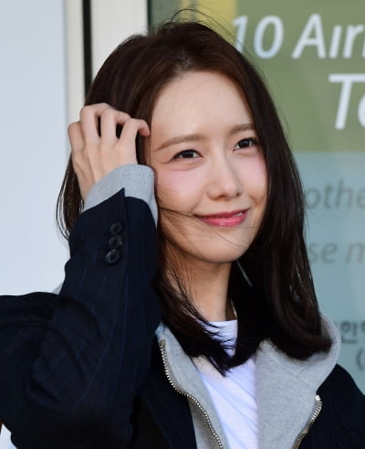 [TEN포토] 윤아 '꽃사슴 눈망울'