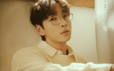 [공식] 이석훈, 16일 컴백 확정…'진한 가을 남자' 분위기