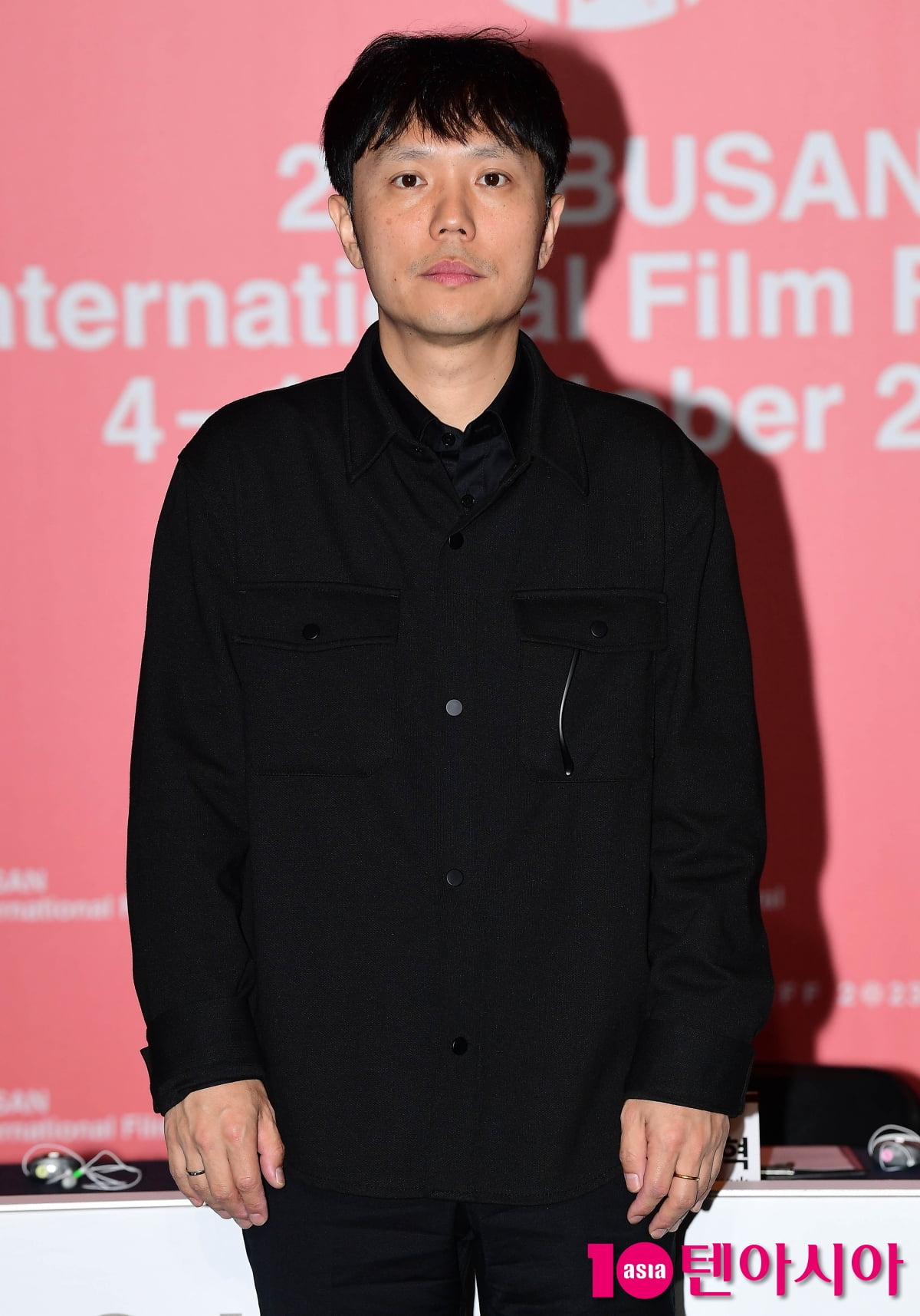 [TEN포토] 장건재 감독 'BIFF 개막작 영광'