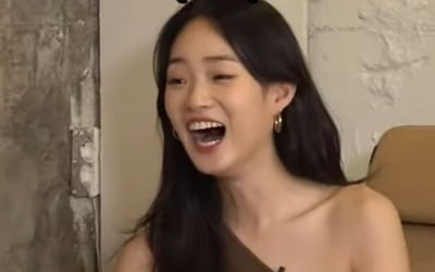 Shin Hyun-ji "I talk to Dex for 2-3 hours on the phone"
