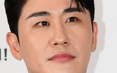 영탁, 아이돌차트 9월 기부스타 1위…29개월 연속