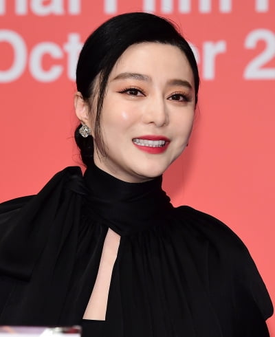 [TEN포토] 판빙빙 '여신의 꽃미소'