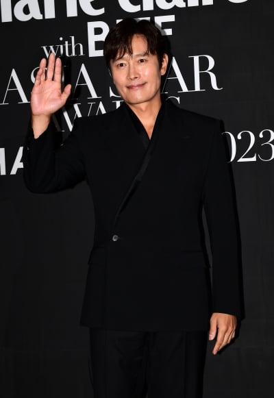 [TEN포토] 이병헌 '아시아스타어워즈 왔어요'