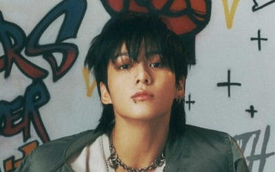 ‘Global pop star’ BTS Jungkook’s moment