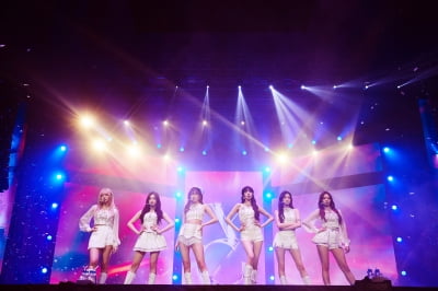 아이브, 고소영→이영지 다 모였다…음악성까지 잡은 '눈물의 첫 콘서트' [TEN현장]
