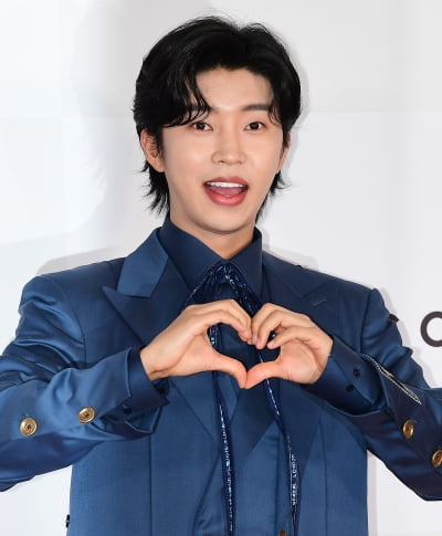 [TEN포토] 임영웅 '영웅시대 사랑해요'