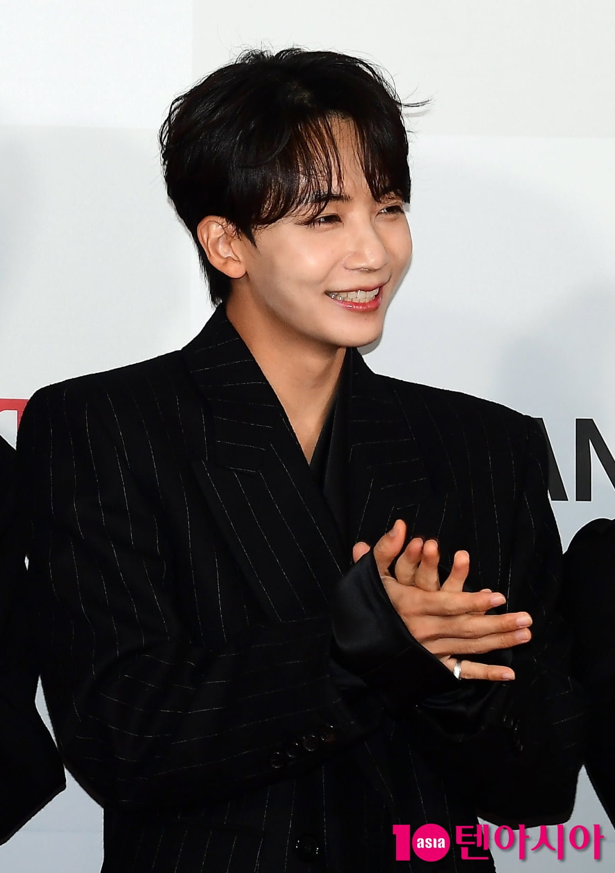 [TEN포토] 세븐틴 정한 '또렷한 이목구비'