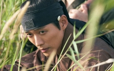 포로사냥꾼 된 남궁민, 이청아와 본격 인연…눈빛부터 달라졌다 ('연인 파트2')