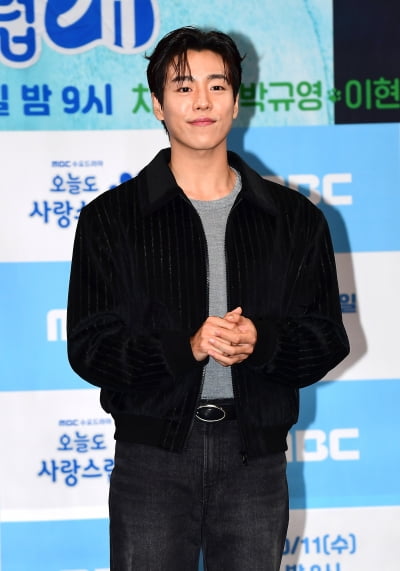 [TEN포토] 이현우 '한국사 선생님'
