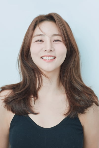 동상이몽2 출연하더니 겹경사…정다은, FNC와 전속계약