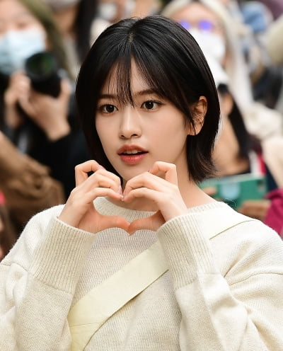 [TEN포토] 아이브 안유진 '청순하게'