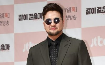 [전문] 김태우, 5년 전 구급차 타고 행사장行 "변명 여지 없이 내 잘못, 깊이 반성"