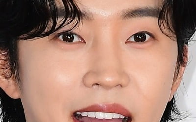 임영웅, 책 많이 읽을 것 같은 지적인 이미지 스타 '1위'