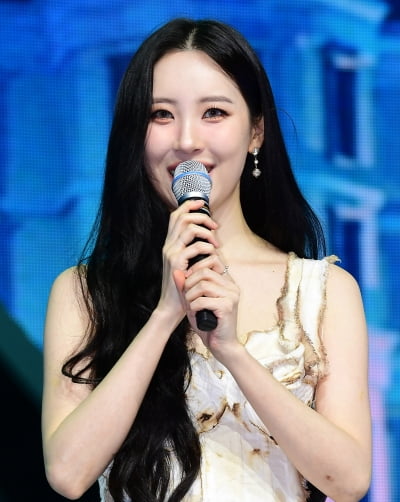 [TEN포토] 선미 "17년차도 첫 쇼케이스는 떨려요"