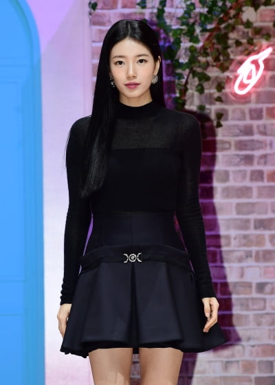 [TEN포토] 수지 '어떻게 봐도 예쁨 한가득'