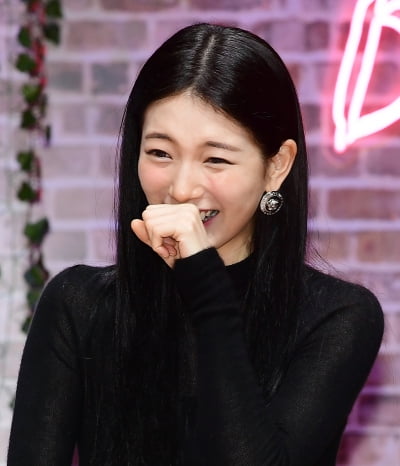 [TEN포토] 수지 '빵 터져도 이쁨 한가득'