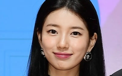[종합] 인기 아이돌 수지, 흡연→히메컷 파격 변신 "부담 NO"('이두나')