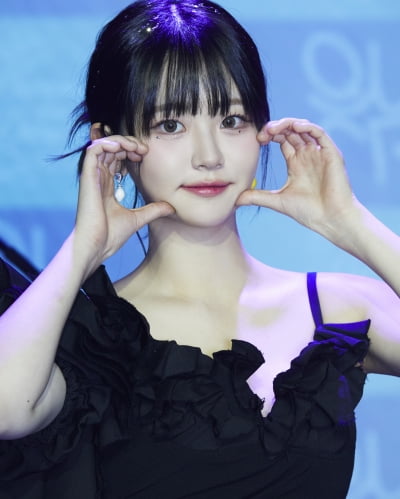 '데뷔' QWER "지구 정복하는 밴드 되고파"