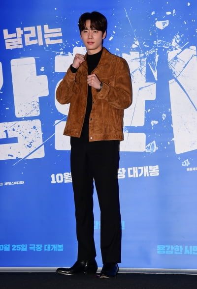 [TEN포토] 이준영 '너무 잘생긴 쓰레기 멋지네'