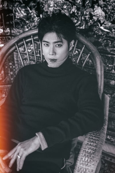 전 SS501 김규종, 그림 실력 이정도였어? 기안84·세븐틴 디에잇 참여한 英 사치 갤러리 출품