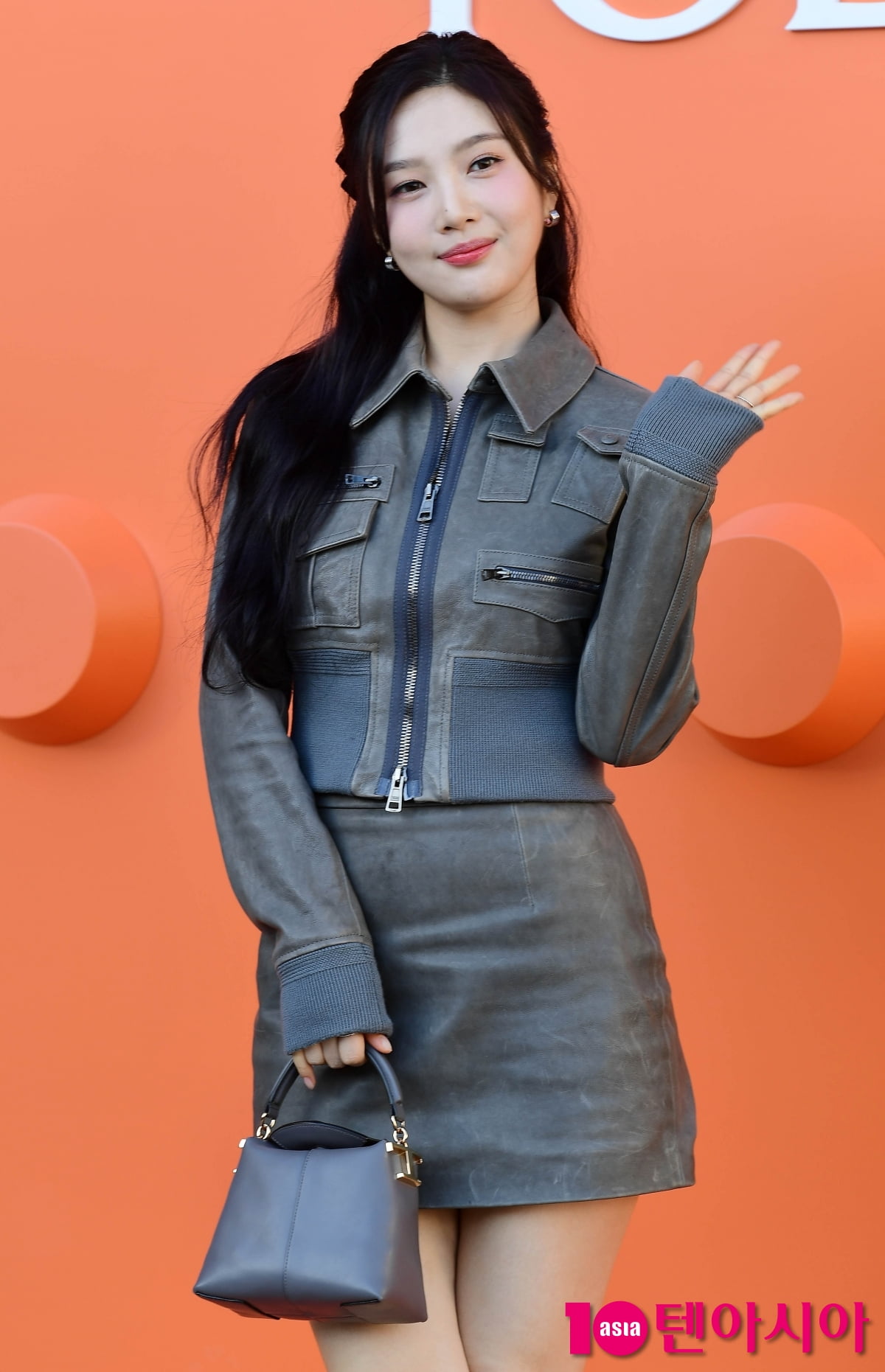 [TEN포토] 레드벨벳 조이 '성수동을 밝히는 미모'