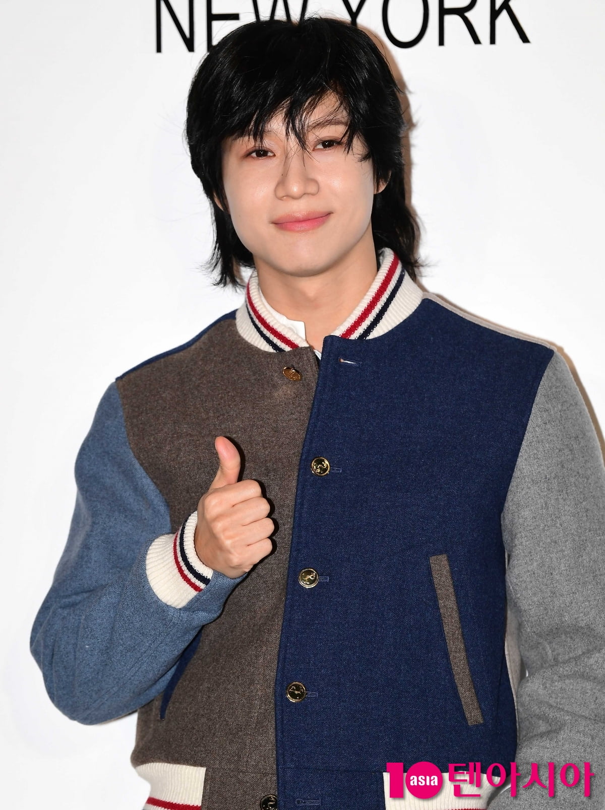 [TEN포토] 샤이니 태민 '럭셔리 엄지척'