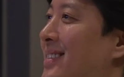 "I don't want to go home after divorce" Lee Dong-gun, 'crying' on the phone with his 7-year-old daughter Roa