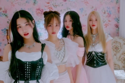 어트랙트 전홍준 대표, 피프티피프티 새나·시오·아란 3人과 결국 결별