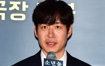 '소년들' 유준상, "현역 감독 중 제일 많으신 정지영 감독, 진정한 소년이 확실하다"