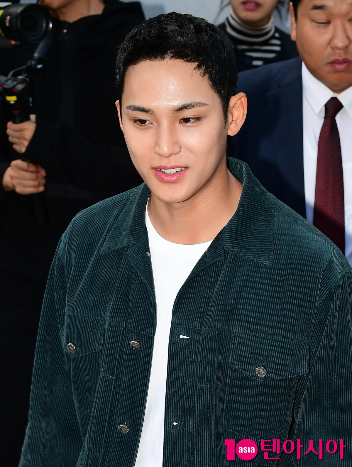 [TEN포토] 세븐틴 민규 '가질 수 없는 남친의 비주얼'
