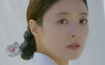 A delicate romance with Lee Se-young and Bae In-hyuk