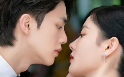 Kim Yoo-jung ♥ Song Kang become a contract couple