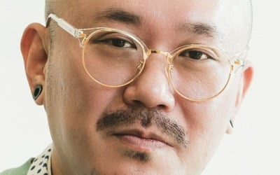 댓글 찾아보는 한동욱 감독 "'최악의 악' 엔딩, 씁쓸·소주 한 잔 먹고 싶게끔"[인터뷰②]