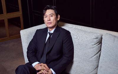 ‘Boys’ actor Sol Kyeong-gu, “The theater still moves my heart”