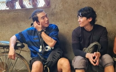 Lee Si-eon had 'dreadlocks', awkward first meeting with Dex