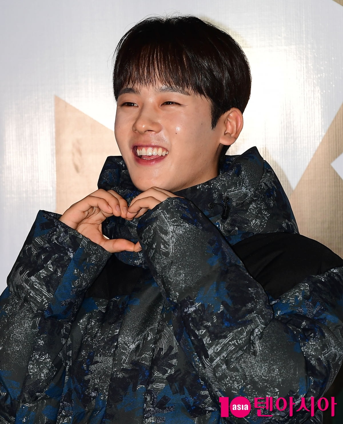 이정하, 봉석이 날아요...순수한 꽃미소[TEN포토+]