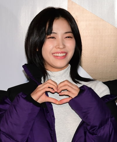 [TEN포토] 있지 류진 '싱그러운 청춘'